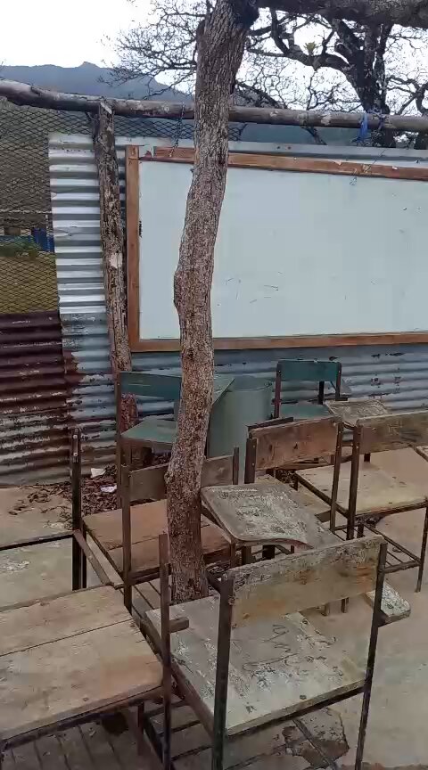 Ministra de Educación, mire cómo está la Escuela de Cerro Pita en la Comarca Ngöbe Buglé