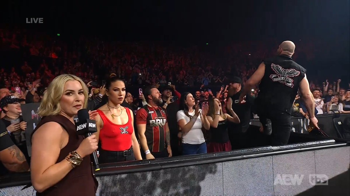 Marina Shafir explains slapping Jon Moxley before his matches “There is no peace for great men, and there is no pain in that slap. Only joy.” #AEWDynamite