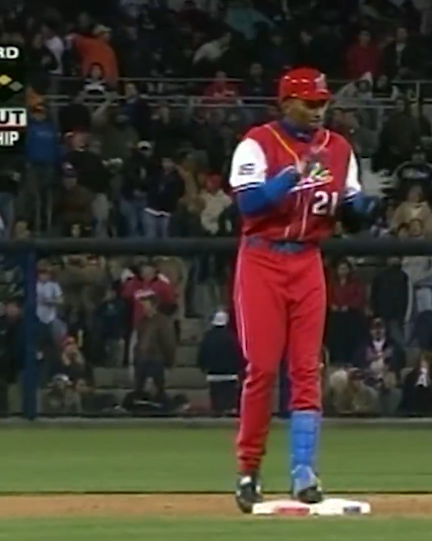 Screw it, Alexei Ramirez 2006 #WorldBaseballClassic highlights 😤