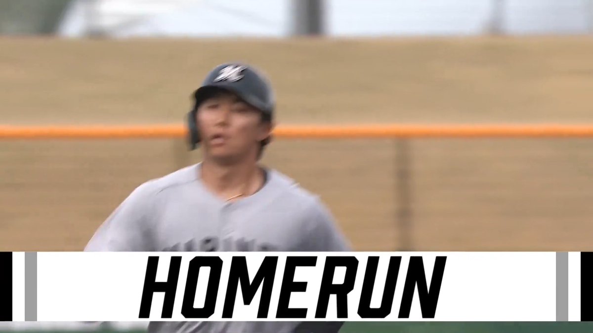どこまで飛んでいくんだ!?👀😮 思わずカメラも打球を見失ってしまうほどの特大の打球!💥 千葉ロッテ #宮崎竜成 選手のソロホームランで追加点を挙げる!👏🔥 #chibalotte 👇ライブ配信はこちら