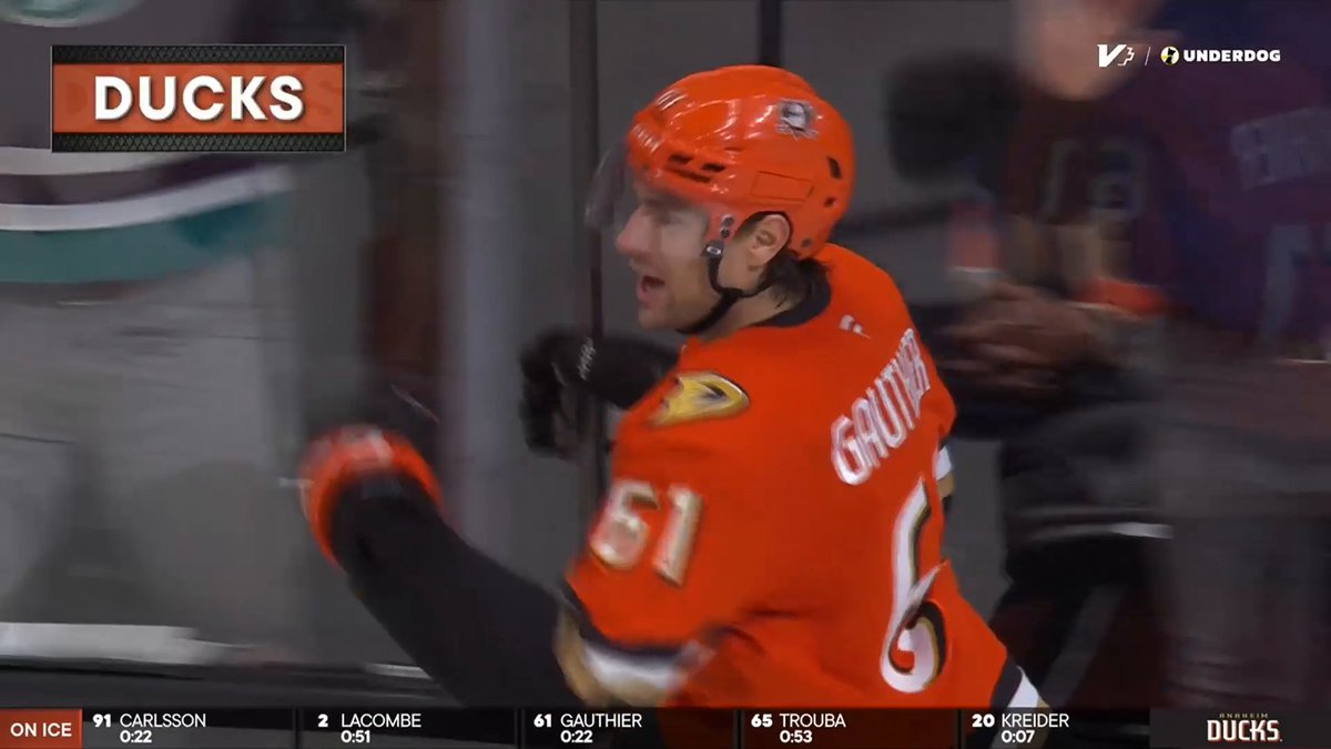 CUTTER GAUTHIER SCORES THE GAME-WINNING GOAL! 🤩