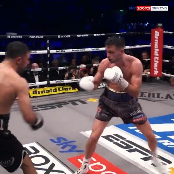 ๐๏ธ ON THIS DAY in 2022... Josh Taylor edged out Jack Catterall by split-decision to retain his undisputed super-lightweight championship in one of the most controversial fights of the past decade ๐ฅ Who do you think won the fight? ๐ค #TaylorCatterall