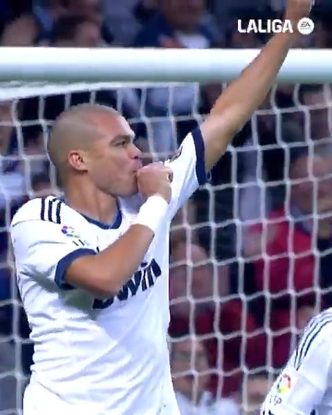 Una década siendo el kaiser del Real Madrid C.F.. 🎂 ¡Feliz cumpleaños, Pepe! LALIGAEASPORTS | LALIGAHistory