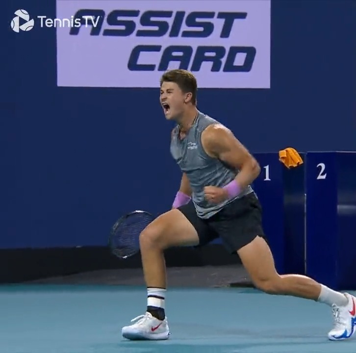 J.J Wolf’s passing shot 🤯🤯🤯