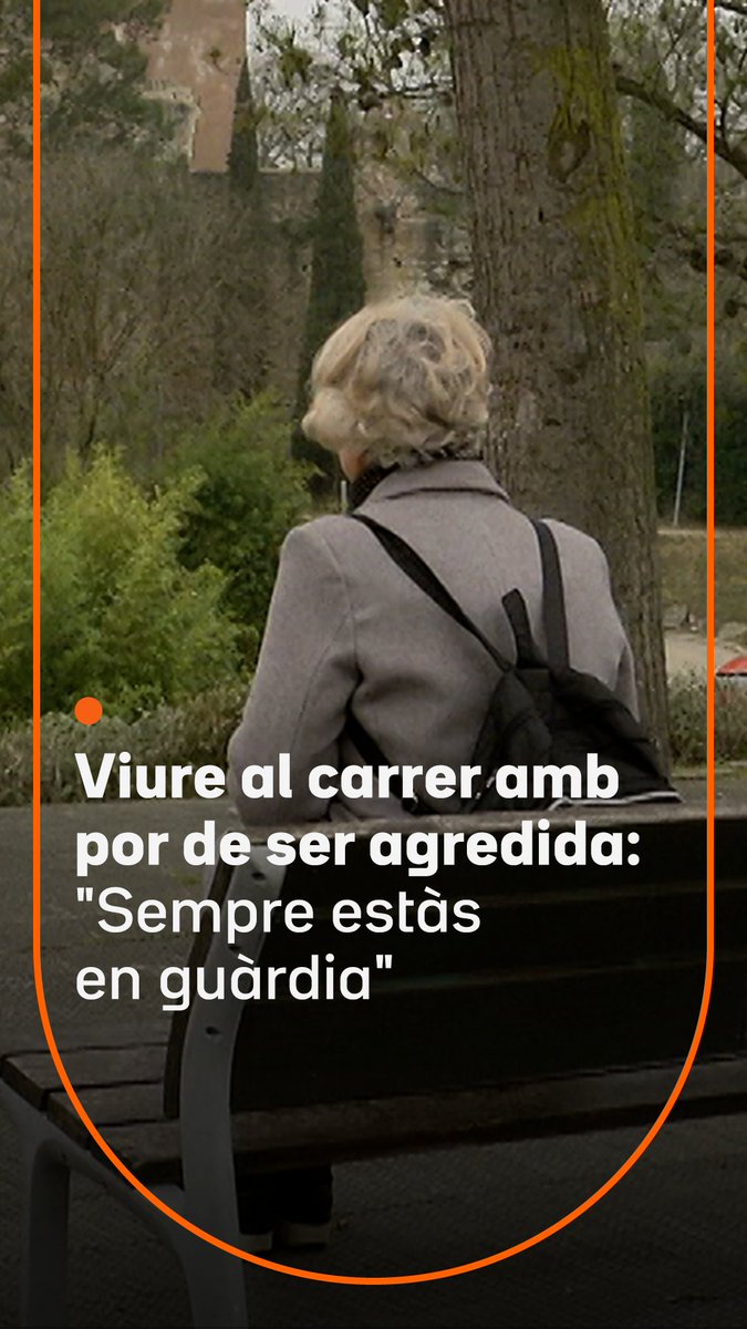 “Sempre estàs en guàrdia.” Fa més de quatre anys que viu al carrer, on ha vist i patit diverses agressions. “Mai m'hauria imaginat estar així, però la vida et fa un tomb en un moment.”