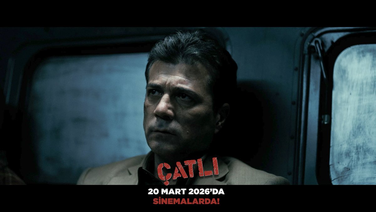 Zincirler bağlandı, zindanlar sakladı. Kimliksiz yaşadı, namı dünyaya kaldı. Resul Dindar ve Cem Gelinoğlu’ndan Zindan şarkısı, Çatlı takipçileriyle buluşuyor. #Çatlı serisinin ilk filmi 20 Mart’ta Sinemalarda! #ÇatlıFilmi #3kasım1996 Safe Media