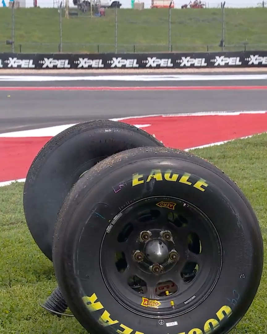 We aren't mechanics (just admins), but we don't think that's supposed to happen.