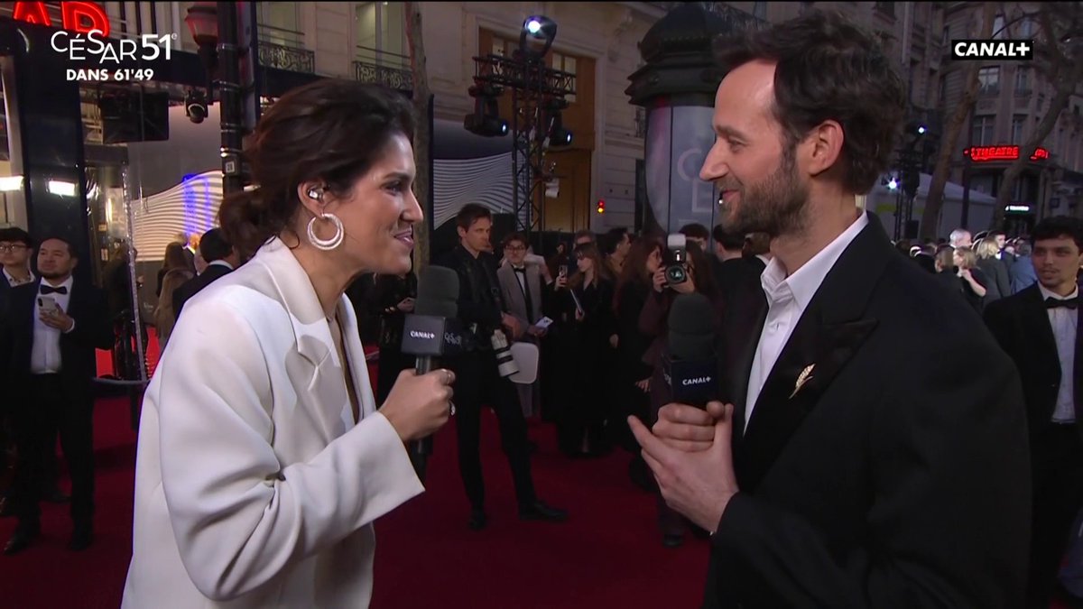 "Je vais devoir retenir mes larmes" Le maître de cérémonie Benjamin Lavernhe déjà très ému à l'idée de rencontrer Jim Carrey, César d'honneur ce soir.