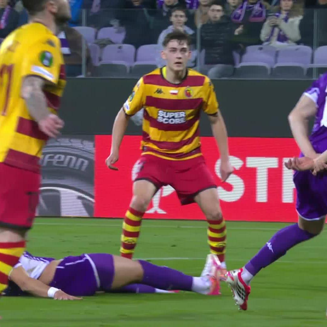 MAZUREK RAZY DWA! 🚨😍 Jagiellonia prowadzi z Fiorentiną 2:0 po pierwszej połowie... 💥 📺 Polsat Sport 1, PS Premium 1 📲 Polsat Box Go #UECL