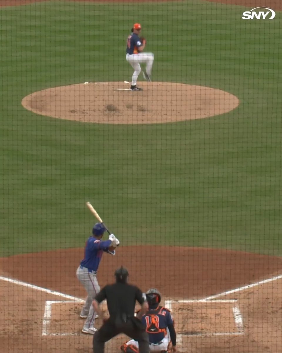 Marcus Semien homers for the first time in a Mets uniform!
