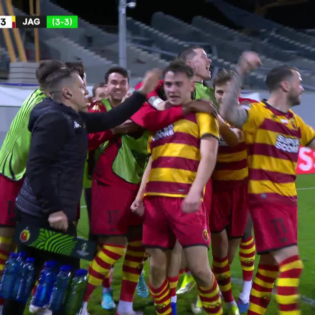 MAZZZZZZUUUUUREEK! 🤩🚨 HAT-TRICK 19-LATKA WE FLORENCJI! CO ZA HISTORIA! 🤯 📺 Polsat Sport 1, PS Premium 1 📲 Polsat Box Go #UECL
