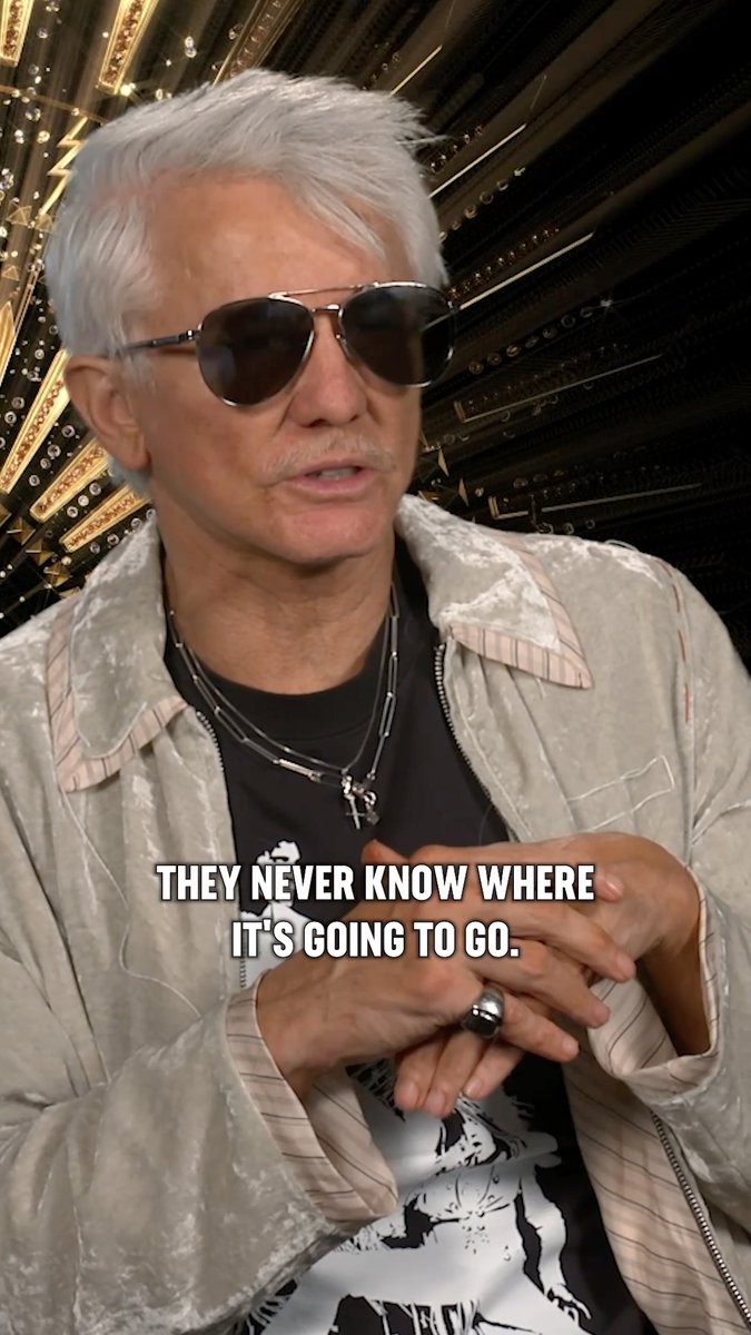 Director Baz Luhrmann reveals what song in #EPiC: Elvis Presley in Concert is his favorite.