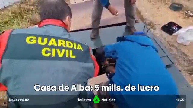 La familia Alba tenía 9 pozos ilegales con los que se han lucrado ilegalmente de 5 millones de euros y el daño ambiental se valora en más de un millón de euros. La aristocracia sigue con el expolio en el Siglo XXI.