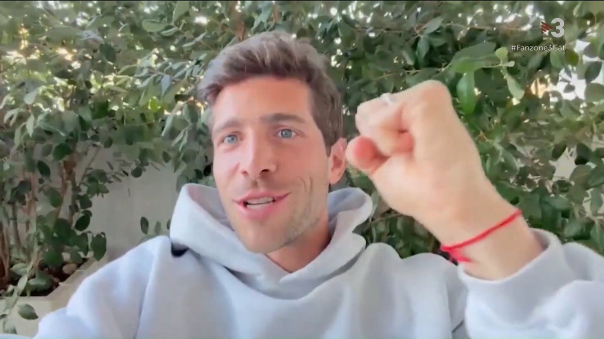 🔵🔴 "Confio plenament en la remuntada." Sergi Roberto (Sergi Roberto), jugador del Como (Como1907) i expert en remuntades. #Fanzone3Cat ▶