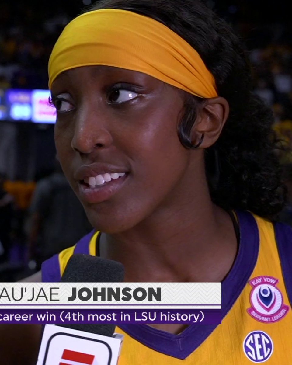 "But it's time for March, it's my favorite time of the year." Flau'jae Jonhson knows what kind of basketball is ahead of LSU 🍿