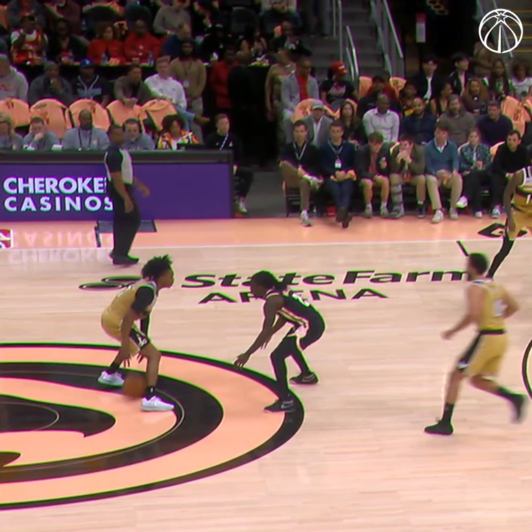 Leaky's first bucket in a Wiz uni 🧙‍♂️ #ForTheDistrict | Capital City Go-Go