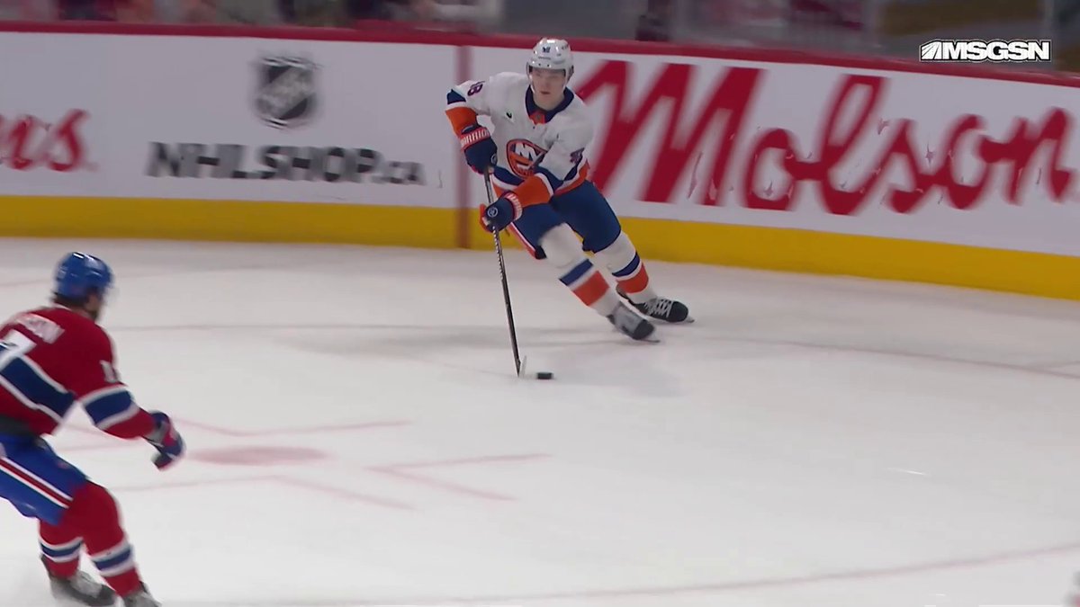 MATTHEW SCHAEFER WITH TWO GOALS LESS THAN A MINUTE APART! 🤯 What can't this kid do?