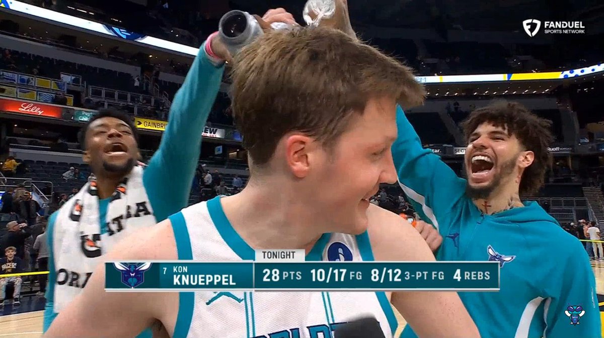 Kon Knueppel got an involuntary shower during his postgame interview. 🤣