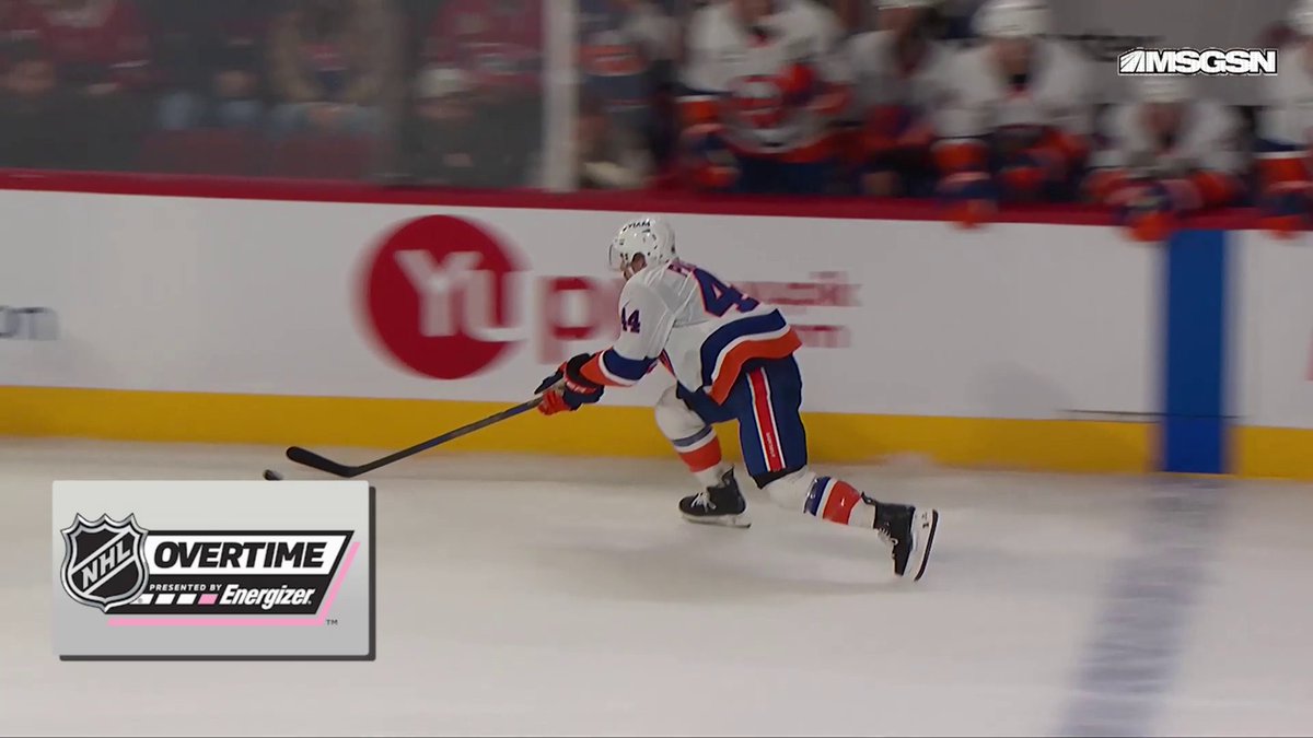 ISLANDERS WIN 🦞 Jean-Gabriel Pageau dashes in and buries it to secure the win in Energizer overtime!