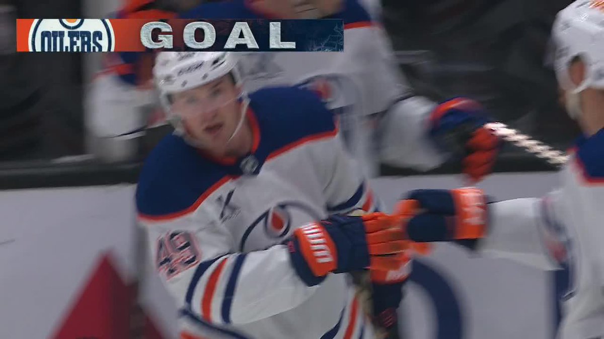 OILERS STRIKE FIRST 😤 Watch Edmonton-LA on ESPN and the ESPN App.