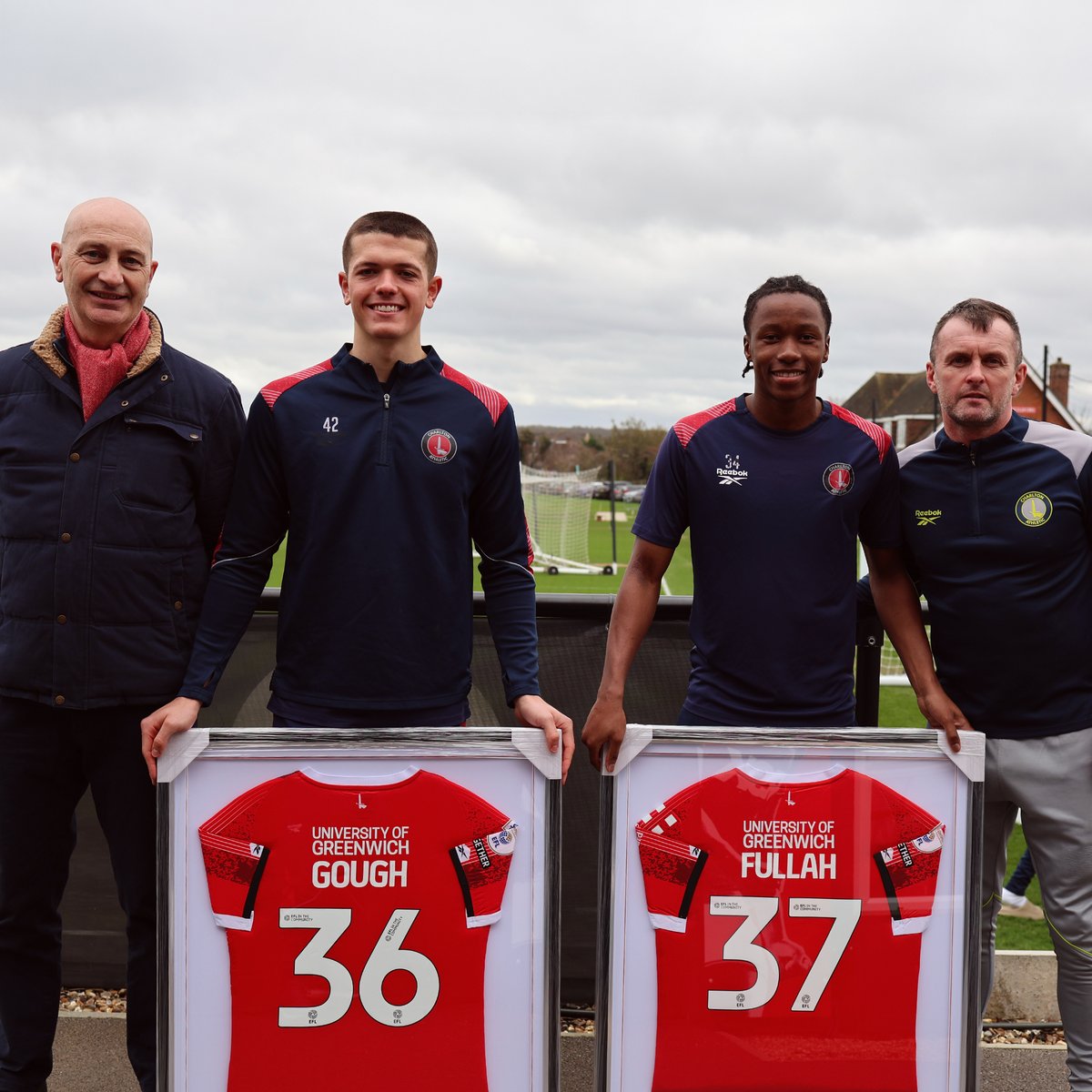 A proud moment for two of our own 👏 Men's first-team and academy players gathered as Ibrahim Fullah and Keenan Gough were presented with their full league debut shirts ❤️ #cafc | Charlton Athletic Academy | Valley Gold