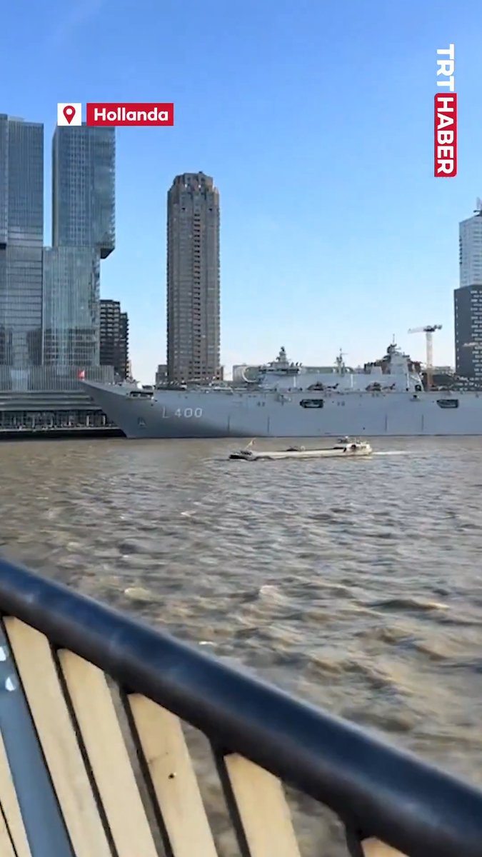 ⚓️TCG Anadolu, TCG Derya, TCG İstanbul, TCG Oruçreis... Türk Deniz Kuvvetleri'ne ait dört savaş gemisi Hollanda'nın Rotterdam kentinde.