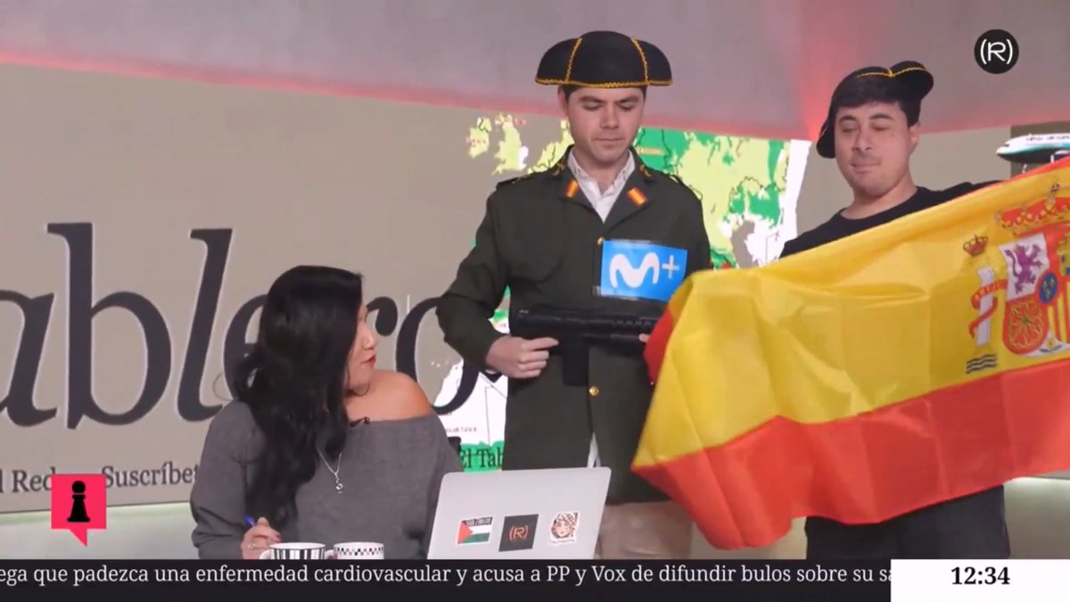 🪖 Un grupo de españoles muy españoles asaltó el plató de El Tablero y ahora amenaza con regresar... 🔴 No os perdáis Apaga y Vámonos a las 15h
