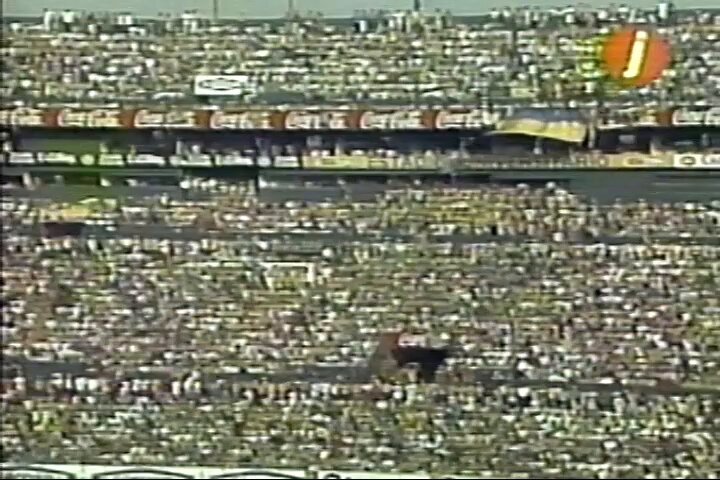 La atajada de Camilo Romero Tigres 1-1 León Invierno 98