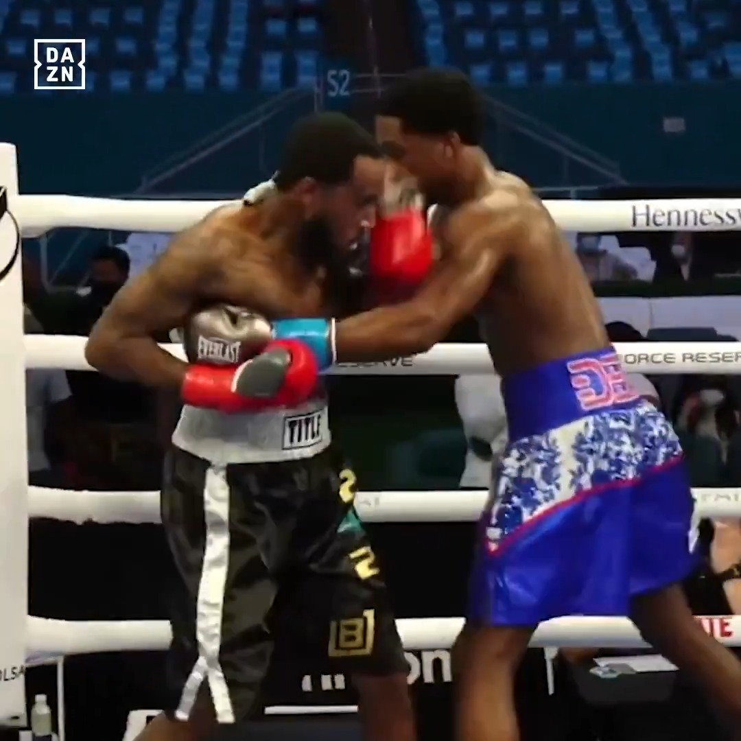 Five years ago today, Ring ambassador Keyshawn Davis entered the professional ranks with a second-round stoppage victory over Lester Brown on Canelo Alvarez's undercard in Miami 🌴 Davis has since moved to 14-0, won a world title, and recently stopped Jamaine Ortiz on The Ring VI card back in January 🔥