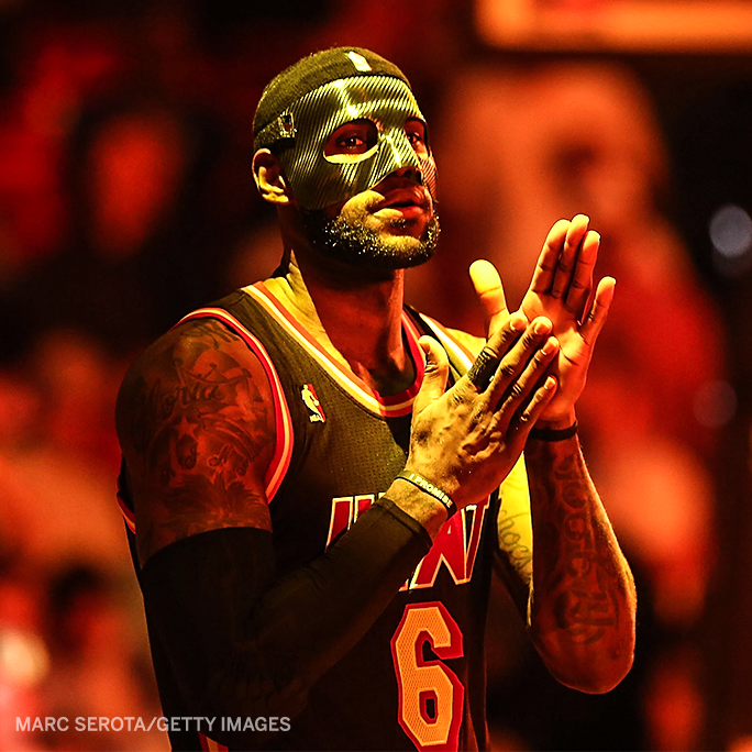 12 YEARS AGO TODAY 👑 BLACK MASK LEBRON scored 31 in a blowout win vs the Knicks 🔥 The NBA then requested for LeBron to not wear it again. "The reasons they told me didn't make sense to me, but I'm just a player. I will abide by the request."