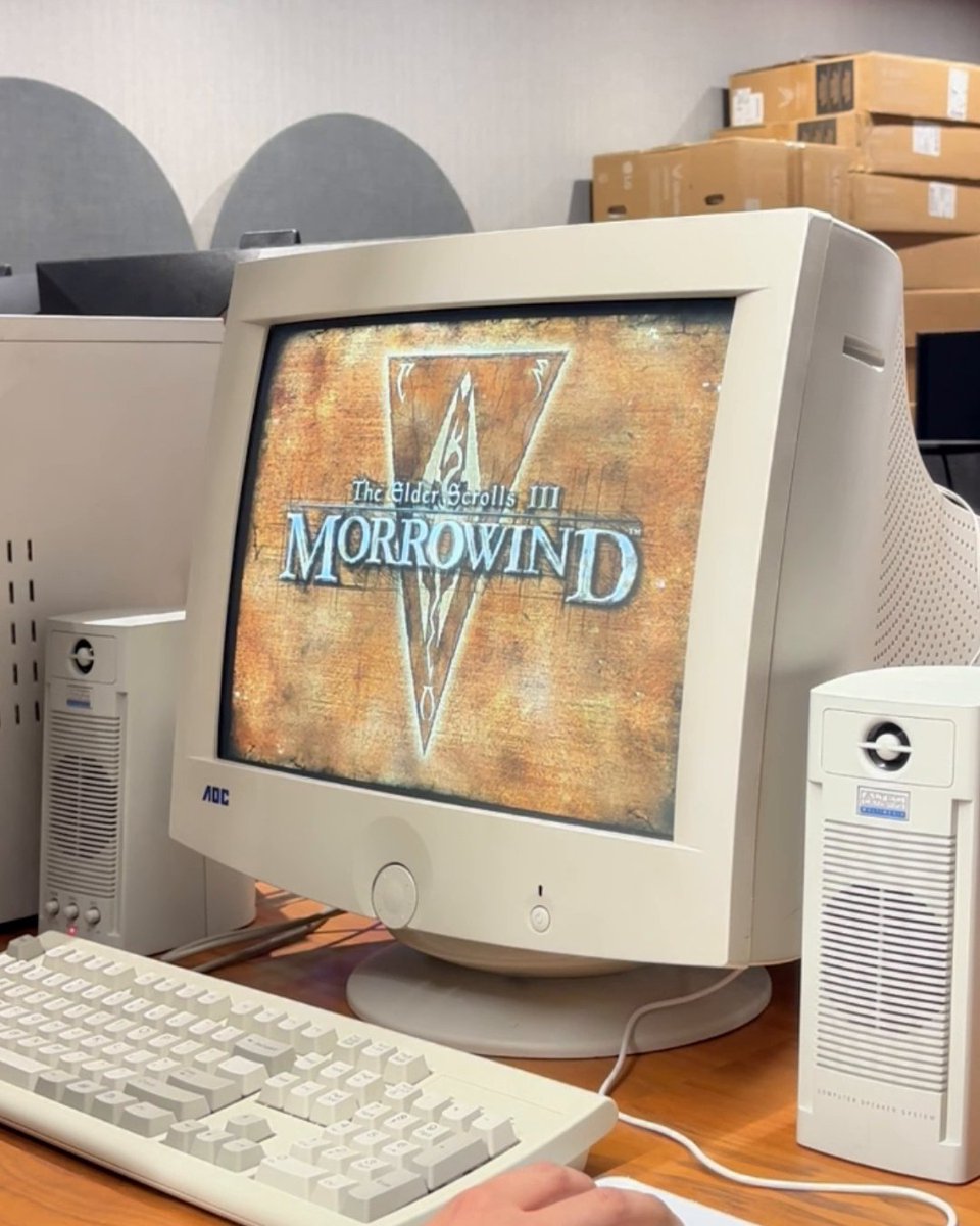 Celebrating 25 years of the GeForce 3 the only way we know how: on a classic PC rig + a CRT + some of the most iconic games of the era What game are you booting up first on this PC? 💿