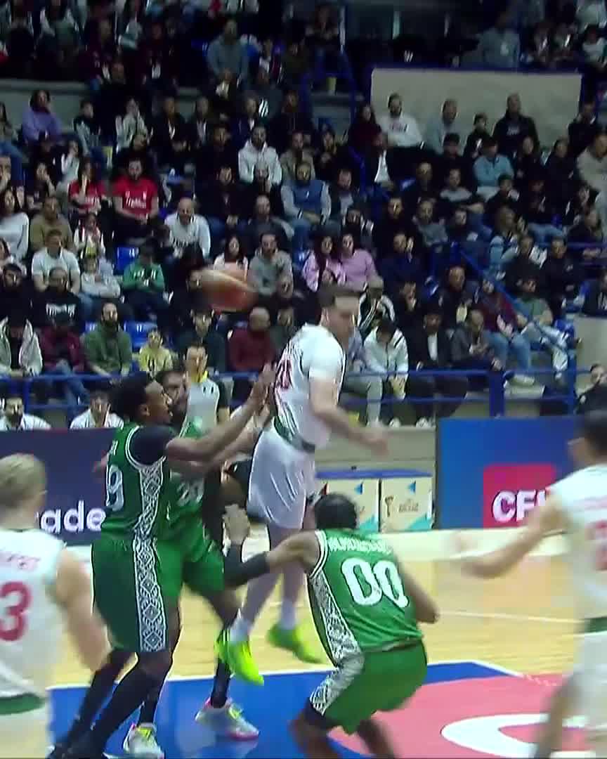 WAEL ARAKJI ARE YOU FOR REAL?! 🤯 #FIBAWC x #StepItUp