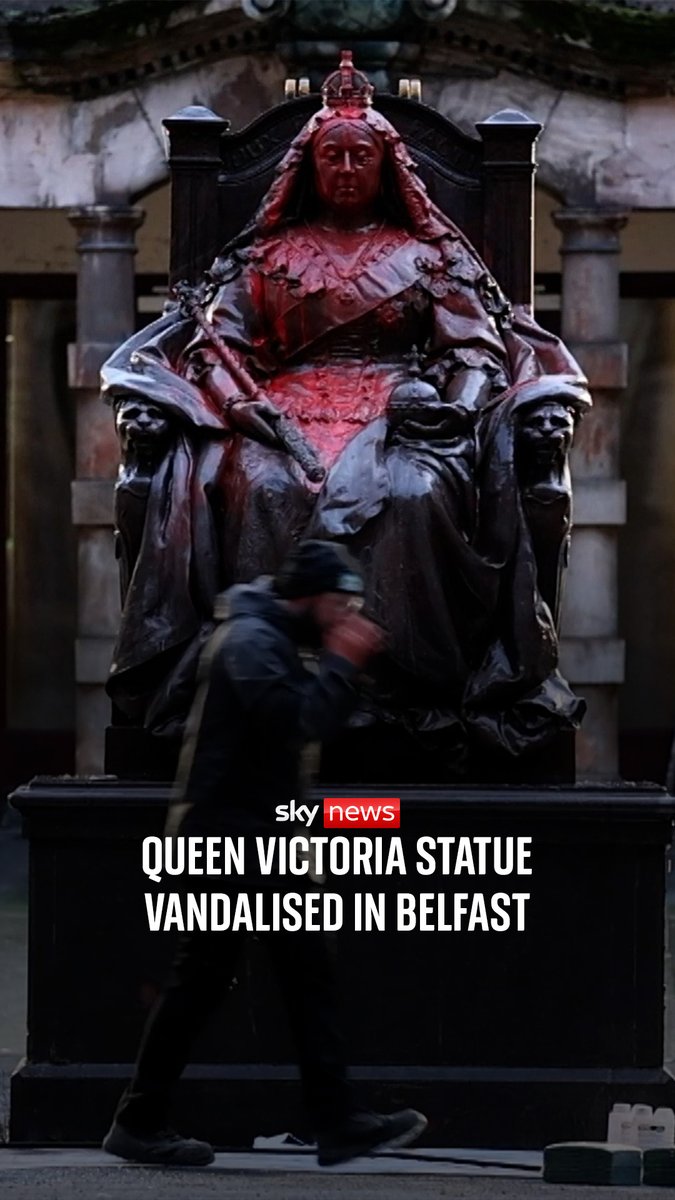 Police in Belfast have appealed for witnesses after a statue of Queen Victoria was vandalised at the Royal Victoria Hospital. The statue sits in the grounds of the Belfast hospital complex named after the late monarch. 🔗