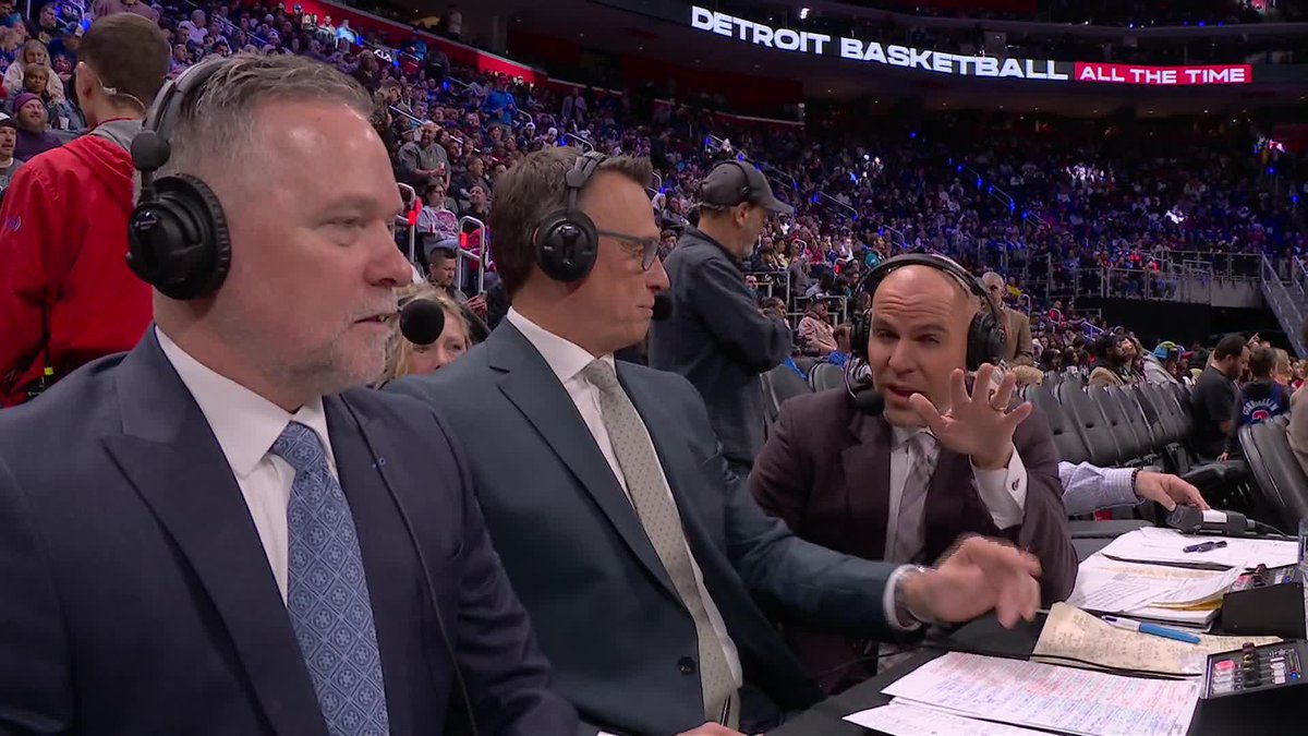 The area horn went off for 12.5 minutes during Cavs-Pistons 😅