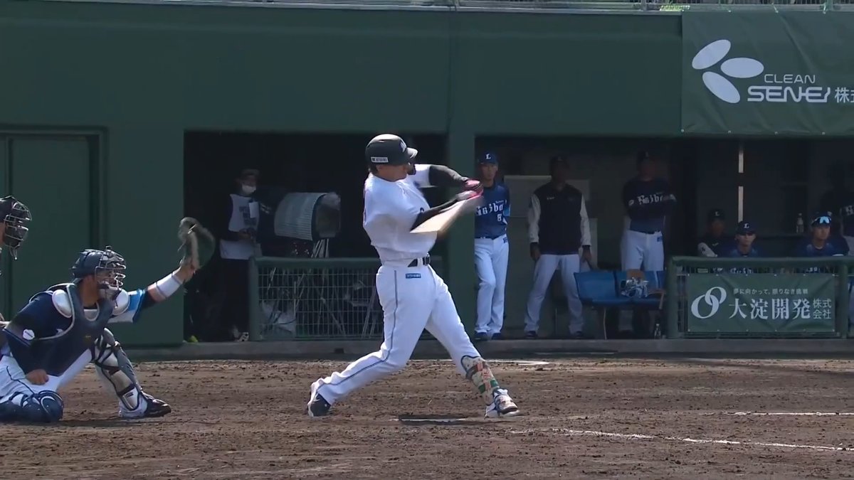 あっち向いてホイ打法⁉👀 #chibalotte #ソト 選手 👇ライブ配信はこちら