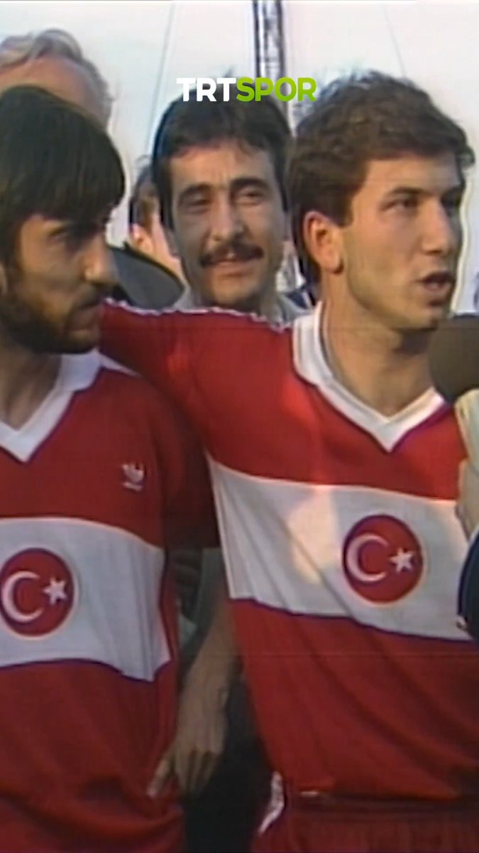 🇹🇷 1990 Dünya Kupası Elemeleri'nde Doğu Almanya'yı deplasmanda 2-0 yendiğimiz maçın tamamı yarın ❝TRT Spor Arşiv YouTube❞ kanalında. 😍