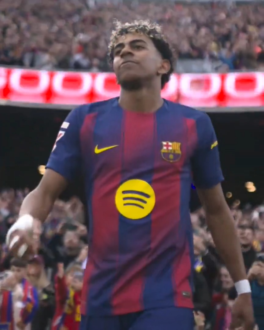 Le meilleur joueur du monde. 𝗗𝗘𝗦 𝗙𝗢𝗜𝗦 𝗙𝗔𝗨𝗧 𝗝𝗨𝗦𝗧𝗘 𝗦’𝗜𝗡𝗖𝗟𝗜𝗡𝗘𝗥. 🤩💎