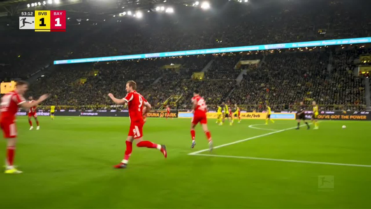 Lovely combination from Bayern finished off by Harry Kane to equalize 👏