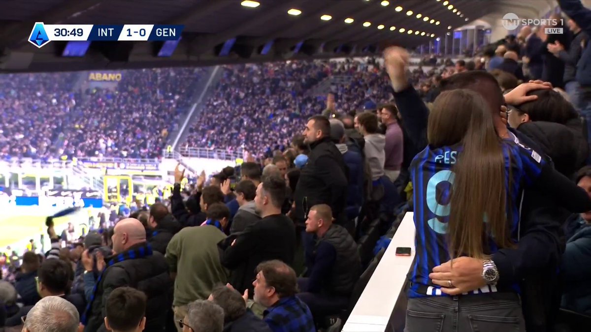 Stop that Federico DiMarco. 🥵 An incredible volley puts Inter Milan 1-0 up against Genoa ✨ 📺 TNT Sports &amp; discovery+ UK