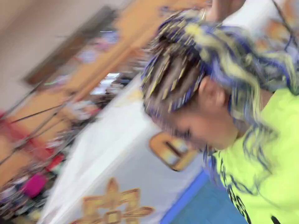 Imagine hating on Giulia and all she is doing is either working out, training at the dojo, stuffing her face with food and beer, hanging out with friends or recording herself doing stuff like this. ✌️🙂 #STARDOM | #SmackDown | #ジュリア