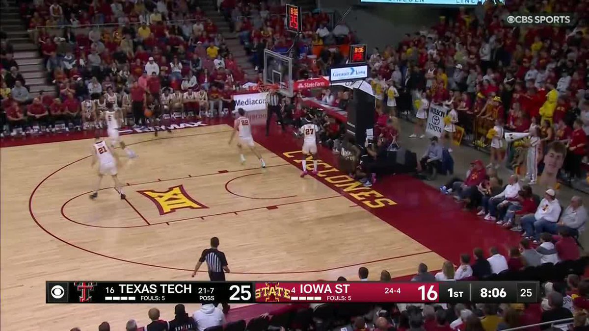15-2 run for Texas Tech 👀 (via CBS Sports College Basketball 🏀)