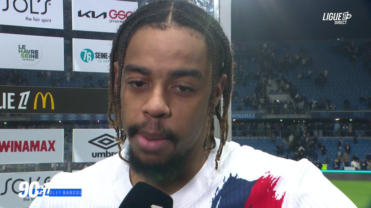 🗣️ Bradley Barcola : "Je peux jouer sur tout le front de l'attaque et c'est une bonne chose pour l'équipe." Les mots du buteur du soir, à l'aise dans sa position de n°9. #HACPSG