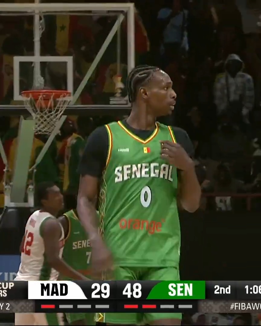 Brancou Badio has arrived 🚀🇸🇳 16pts at Halftime #FIBAWC #StepItUpSenegal