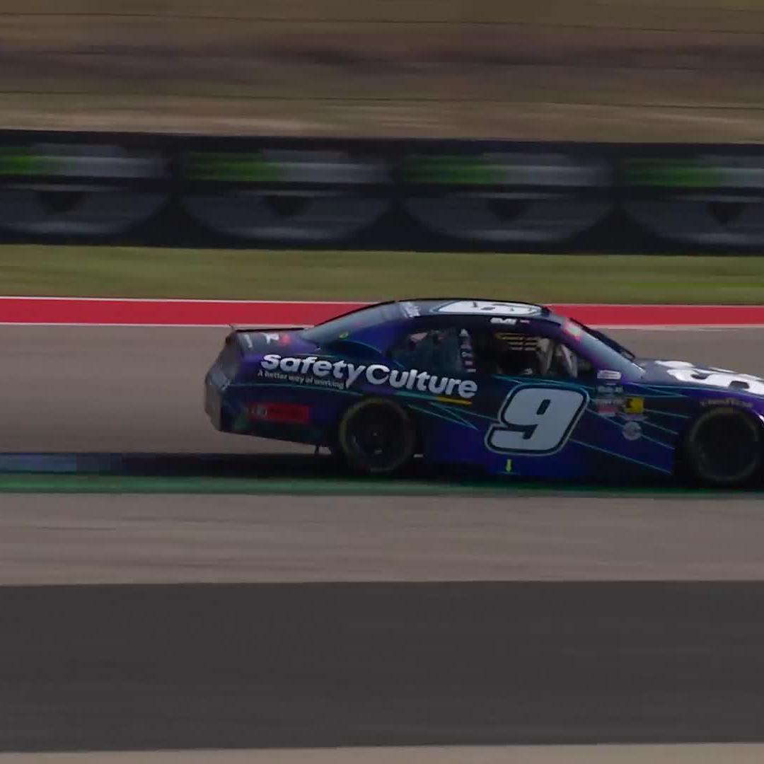 Fifth O'Reilly Auto Parts Series win for Shane van Gisbergen! 🖐️