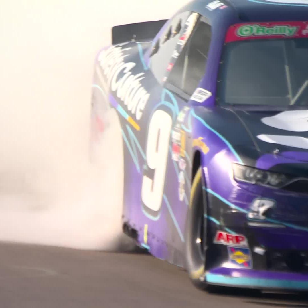 Burn it down, Shane van Gisbergen! 💨