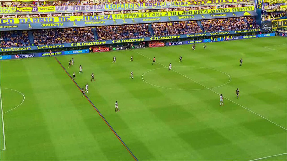 UNA JUGADA QUE GENERÓ CONFUSIÓN... Pablo Dóvalo anunció que en la jugada del gol de Bareiro, hubo un offside previo de Merentiel pero el que participa en la acción y estaba inhabilitado era Janson.