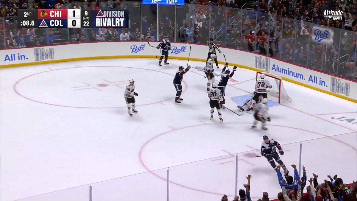 Nathan MacKinnon ➡️ Cale Makar = 🚨
