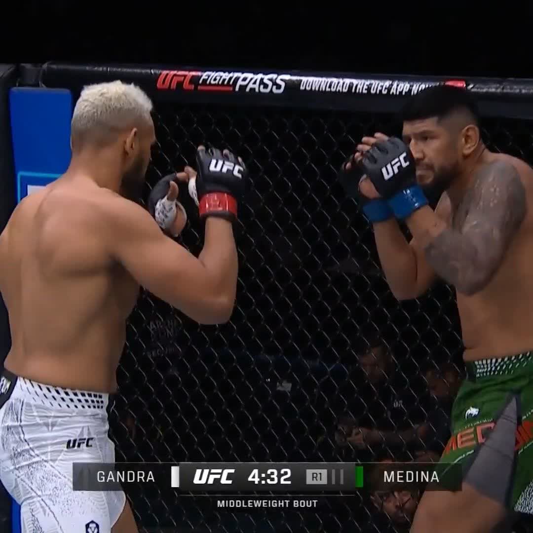 Expéditif ⏱️ Ryan Gandra s’impose par TKO contre Jose Daniel Medina ‼️ #UFCMexico