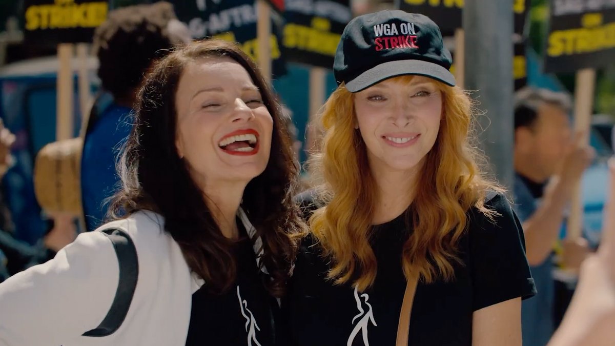 Lisa Kudrow stars in the official trailer for #TheComeback: Season 3. The final season premieres March 22 on HBO Max.