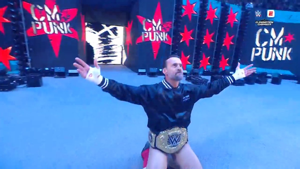 The Second City Saint returns HOME! 👊 ＠CMPunk